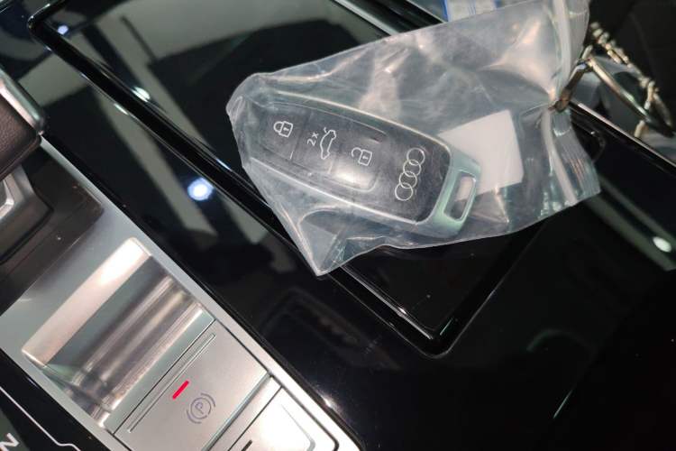 Used Audi A8 2024 A8L 50 TFSI quattro Prestige Edition Interior 1