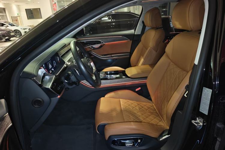 Used Audi A8 2024 A8L 55 TFSI quattro Flagship Model Interior 2