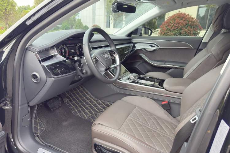 Used Audi A8 2024 A8L 50 TFSI quattro Prestige Edition Interior 4