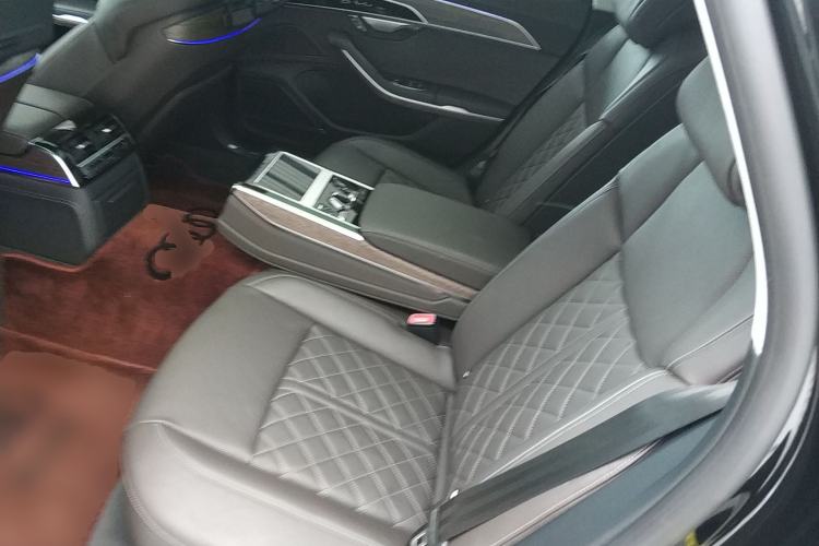Used Audi A8 2024 A8L 55 TFSI quattro Flagship Model Interior 4