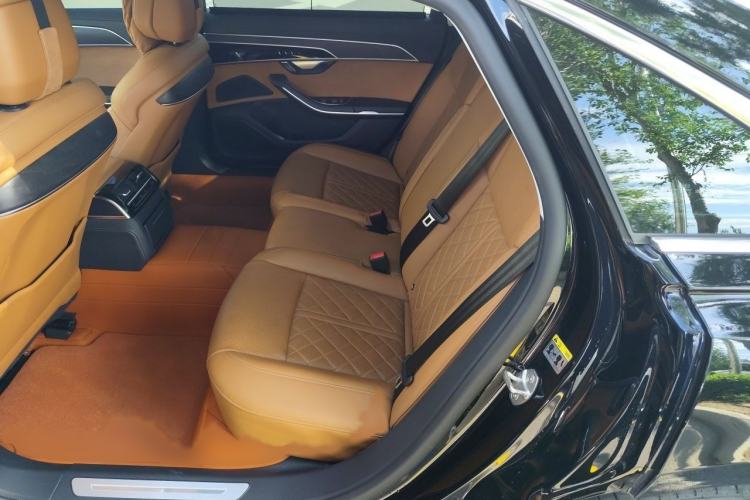 Used Audi A8 2024 A8L 50 TFSI quattro Prestige Edition Interior 4