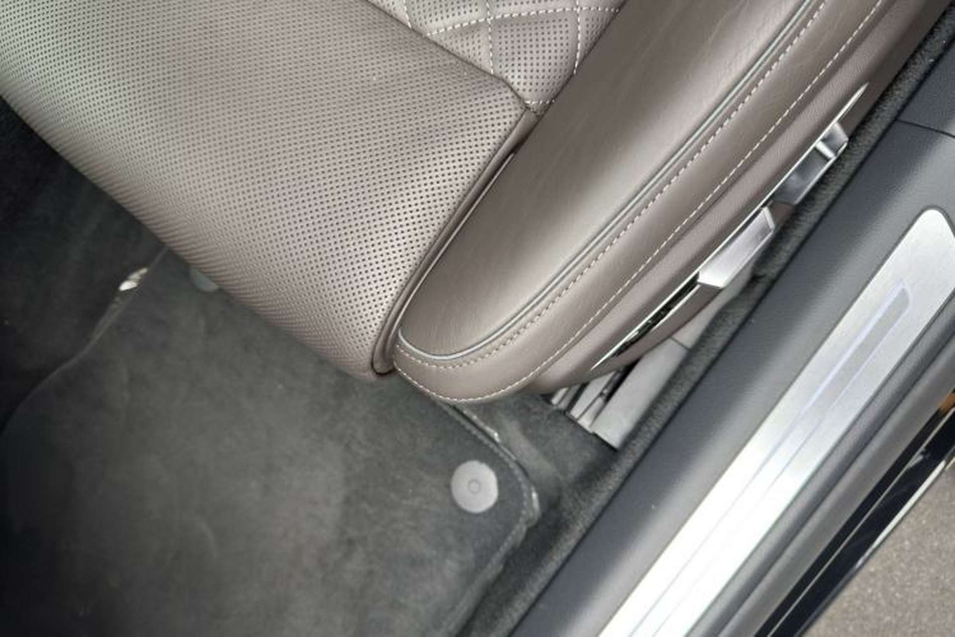 Used Audi A8 2024 A8L 50 TFSI quattro Prestige Edition Interior 4