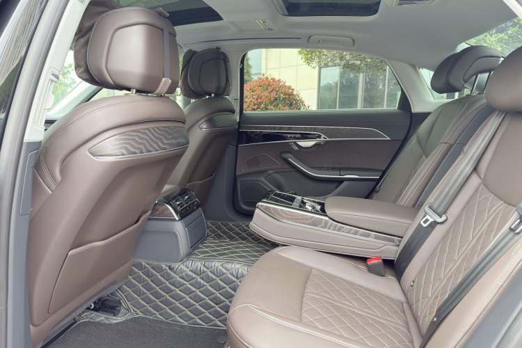 Used Audi A8 2024 A8L 50 TFSI quattro Prestige Edition Interior 5
