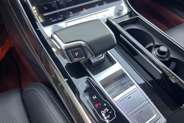 Used Audi A8 2024 A8L Horch Founder's Edition Classic Interior 5