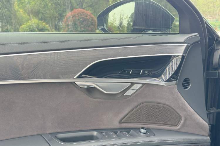 Used Audi A8 2024 A8L 50 TFSI quattro Prestige Edition Interior 6