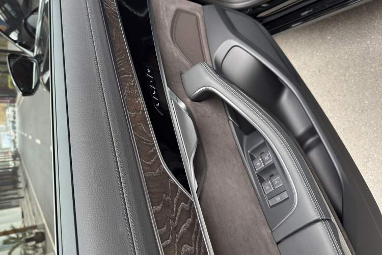 Used Audi A8 2024 A8L 50 TFSI quattro Prestige Edition Interior 6