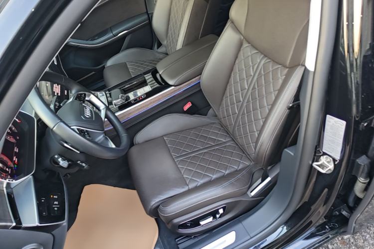 Used Audi A8 2024 A8L 55 TFSI quattro Flagship Model Left Front Seat