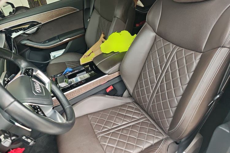 Used Audi A8 2024 A8L 55 TFSI quattro Flagship Model Left Front Seat