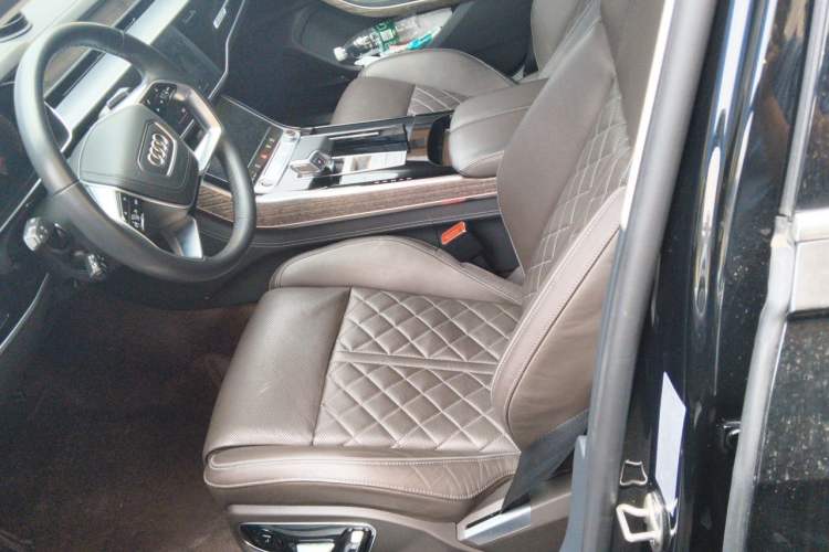 Used Audi A8 2024 A8L 55 TFSI quattro Flagship Model Left Front Seat