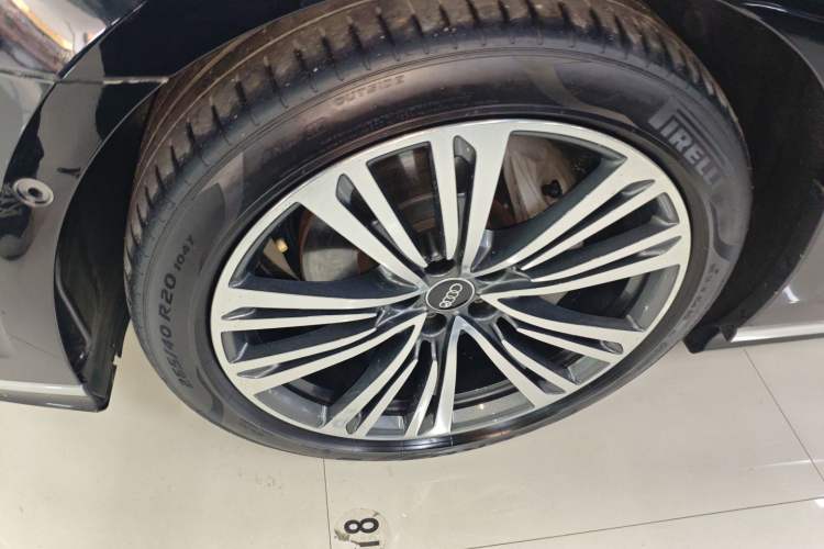 Used Audi A8 2024 A8L 50 TFSI quattro Prestige Edition Left Front Wheel Hub