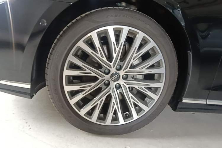 Used Audi A8 2024 A8L 50 TFSI quattro Prestige Edition Left Front Wheel Hub