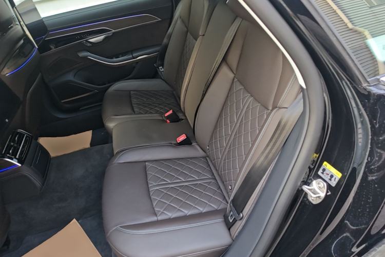 Used Audi A8 2024 A8L 55 TFSI quattro Flagship Model Left Rear Seat