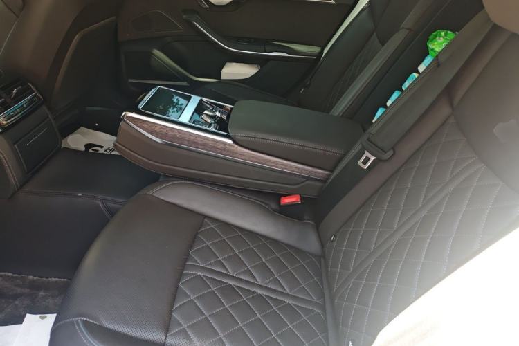 Used Audi A8 2024 A8L 55 TFSI quattro Flagship Model Left Rear Seat
