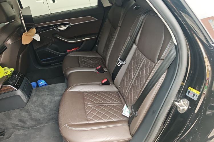 Used Audi A8 2024 A8L 55 TFSI quattro Flagship Model Left Rear Seat
