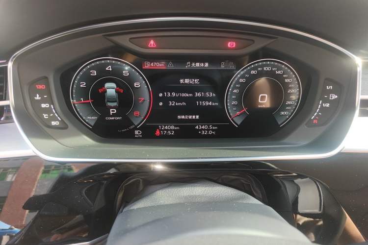 Used Audi A8 2024 A8L 50 TFSI quattro Prestige Edition Odometer Close Up