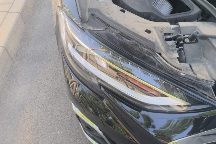Used Audi A8  Right Front Headlight