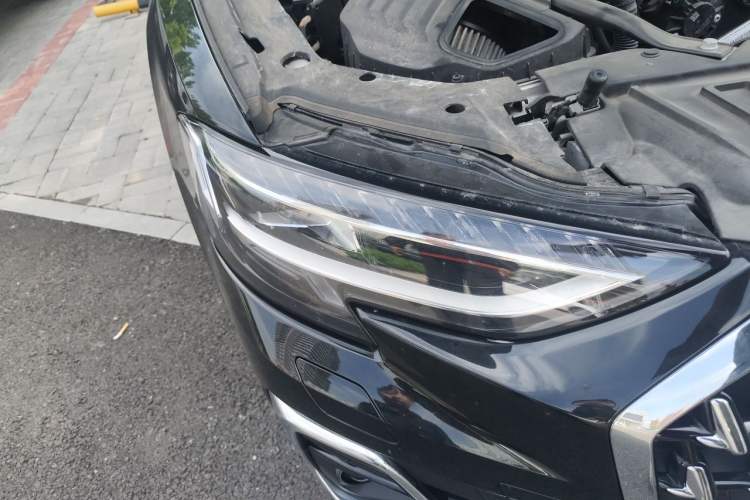 Used Audi A8 2024 A8L 45 TFSI quattro Luxury Model Right Front Headlight