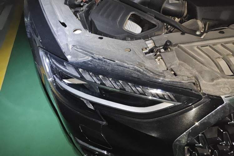 Used Audi A8 2024 A8L 50 TFSI quattro Prestige Edition Right Front Headlight