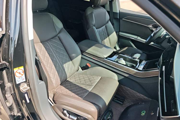 Used Audi A8 2024 A8L 50 TFSI quattro Prestige Edition Right Front Seat