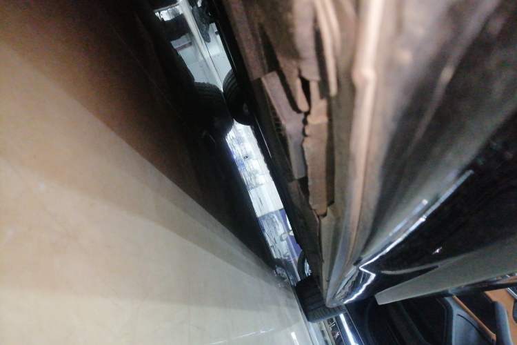 Used Audi A8 2024 A8L 45 TFSI quattro Luxury Model Right Side Sill