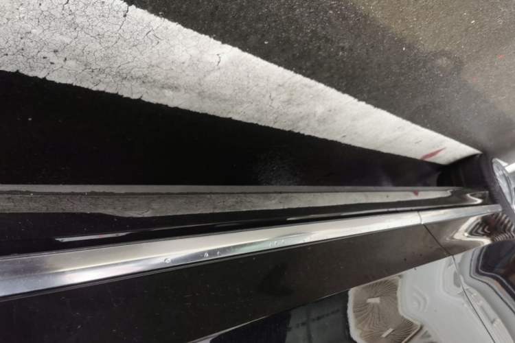 Used Audi A8 2024 A8L 50 TFSI quattro Prestige Edition Right Side Sill