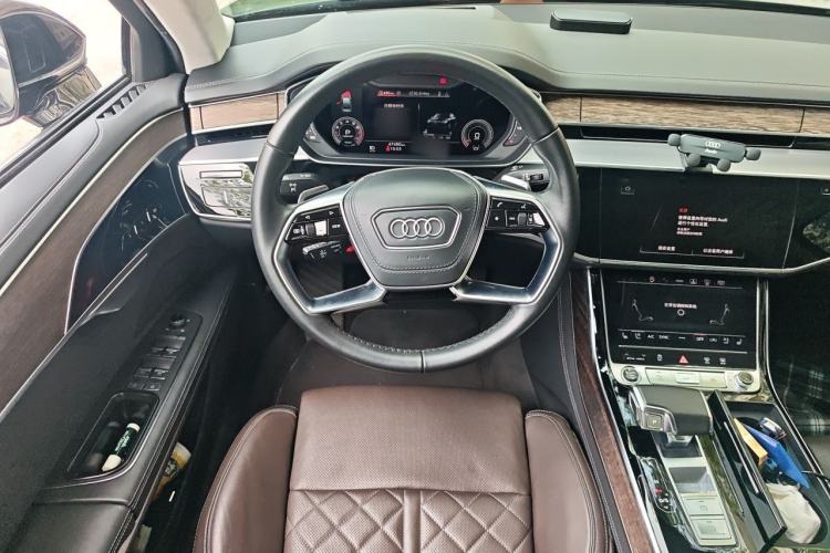 Used Audi A8 2024 A8L 55 TFSI quattro Flagship Model Steering Wheel