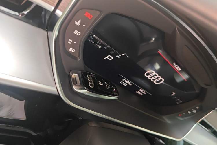 Used Audi A8 2024 A8L 55 TFSI quattro Flagship Model Vehicle Key