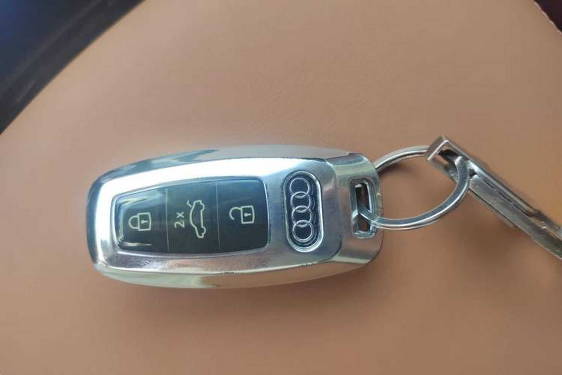 Used Audi A8 2024 A8L 45 TFSI quattro Luxury Model Vehicle Key