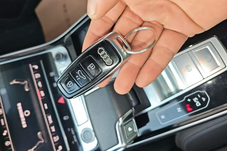 Used Audi A8 2024 A8L 55 TFSI quattro Flagship Model Vehicle Key