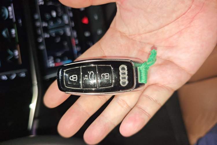 Used Audi A8 2024 A8L 50 TFSI quattro Prestige Edition Vehicle Key