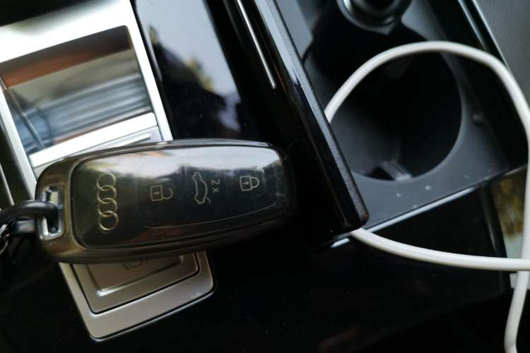Used Audi A8 2024 A8L 50 TFSI quattro Prestige Edition Vehicle Key
