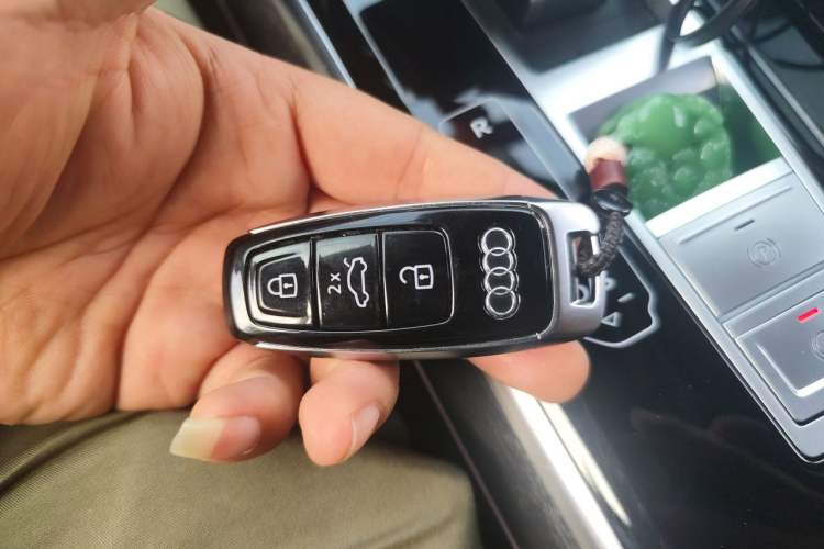 Used Audi A8 2024 A8L 45 TFSI quattro Luxury Model Vehicle Key
