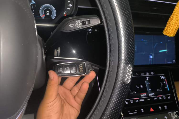 Used Audi A8 2024 A8L 50 TFSI quattro Prestige Edition Vehicle Key