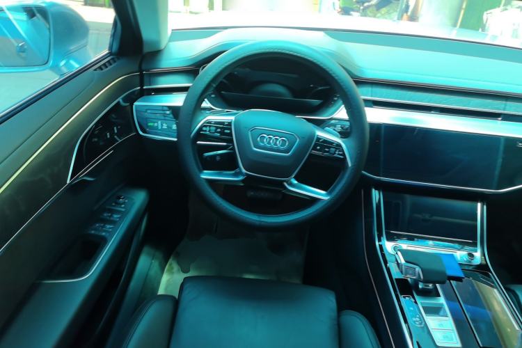 Used Audi A8 2024 A8L 45 TFSI quattro Luxury Model Steering Wheel
