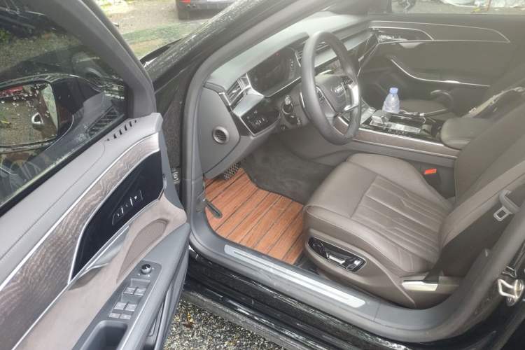 Used Audi A8 2025 A8L 45 TFSI quattro Luxury Model Driver Seat