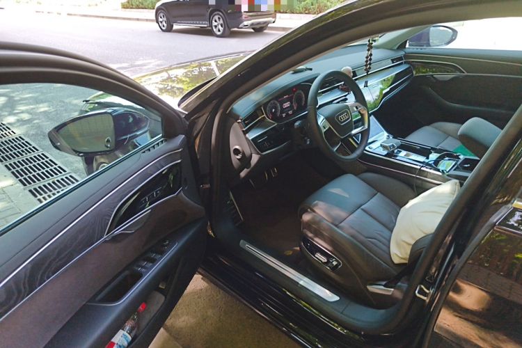 Used Audi A8 2025 A8L 45 TFSI quattro Luxury Model Driver Seat