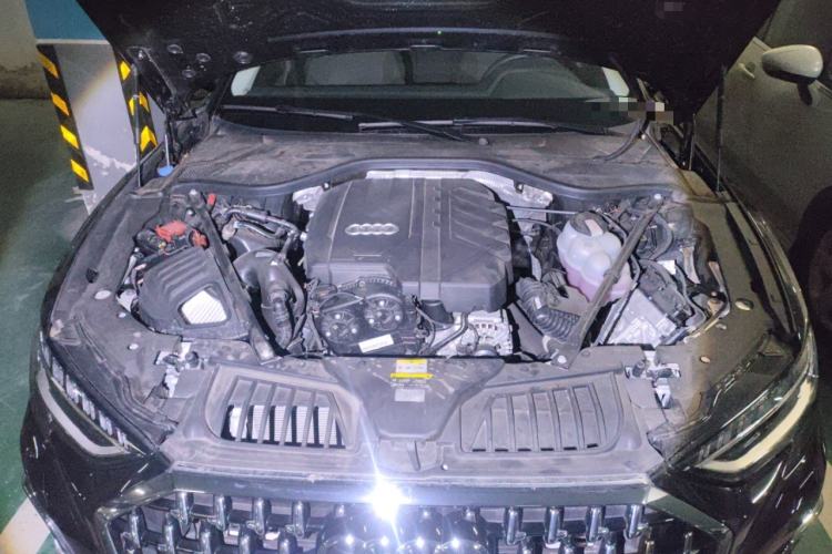 Used Audi A8 2025 A8L 45 TFSI quattro Luxury Model Engine Bay
