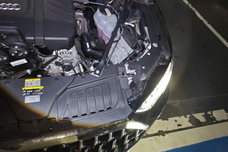 Used Audi A8 2025 A8L 45 TFSI quattro Luxury Model Engine Bay Left