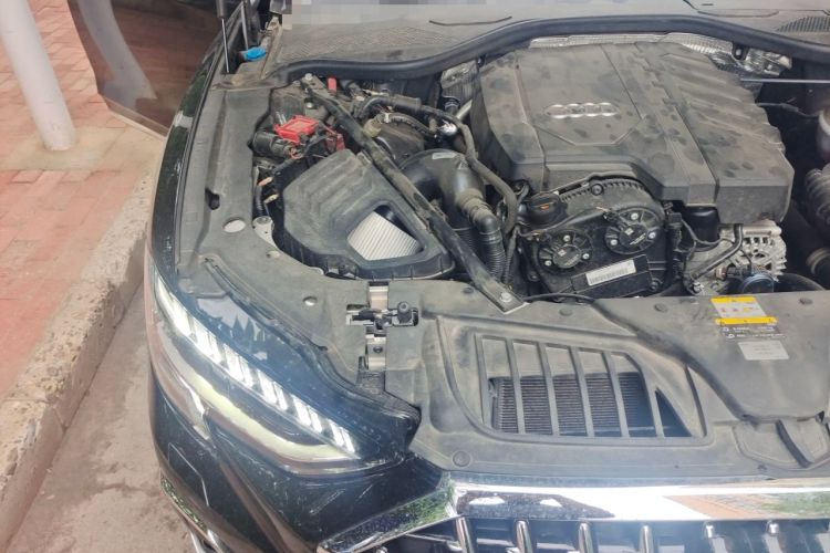 Used Audi A8 2025 A8L 45 TFSI quattro Luxury Model Engine Bay Right