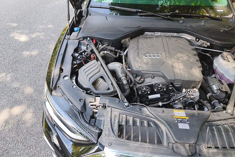 Used Audi A8 2025 A8L 45 TFSI quattro Luxury Model Engine Bay Right