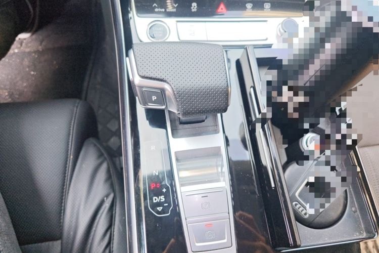 Used Audi A8 2025 A8L 45 TFSI quattro Luxury Model Gear Lever