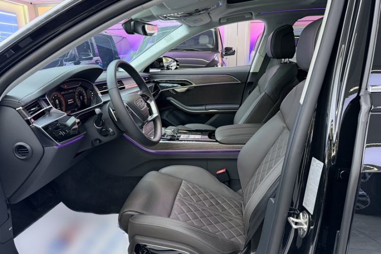Used Audi A8 2025 A8L 55 TFSI quattro Flagship Model Interior 2