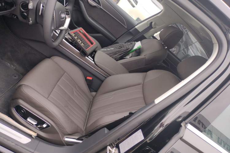 Used Audi A8 2025 A8L 45 TFSI quattro Luxury Model Left Front Seat