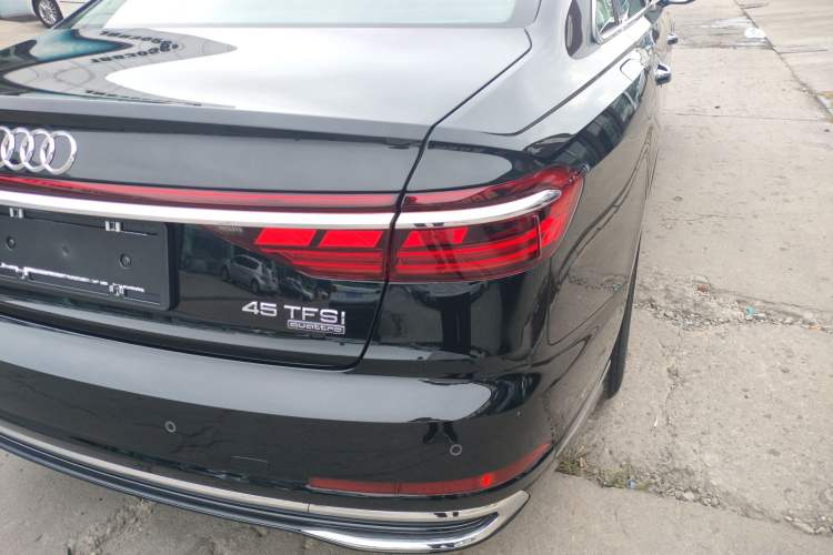 Used Audi A8 2025 A8L 45 TFSI quattro Luxury Model Right Rear Taillight