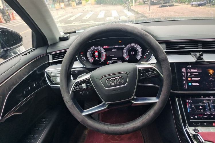 Used Audi A8 2025 A8L 45 TFSI quattro Luxury Model Steering Wheel