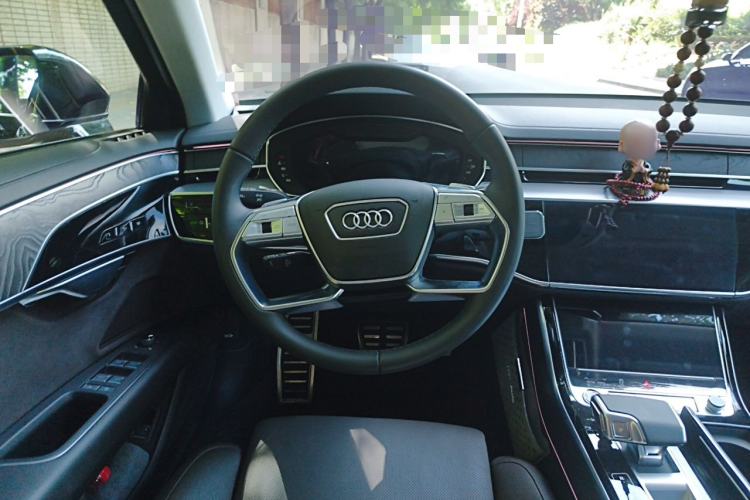 Used Audi A8 2025 A8L 45 TFSI quattro Luxury Model Steering Wheel