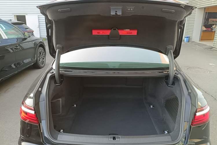 Used Audi A8 2025 A8L 50 TFSI quattro Prestige Edition Trunk