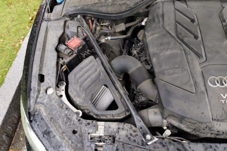 Used Audi A8 New Energy 2021 A8L 60 TFSIe quattro Engine Bay Right