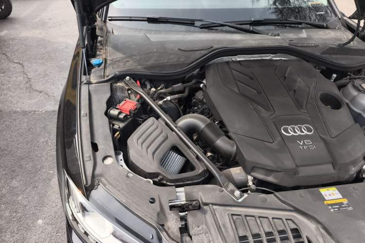 Used Audi A8 New Energy 2021 A8L 60 TFSIe quattro Engine Bay Right