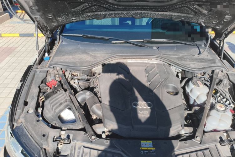 Used Audi A8 New Energy 2021 A8L 60 TFSIe quattro Engine Bay Right